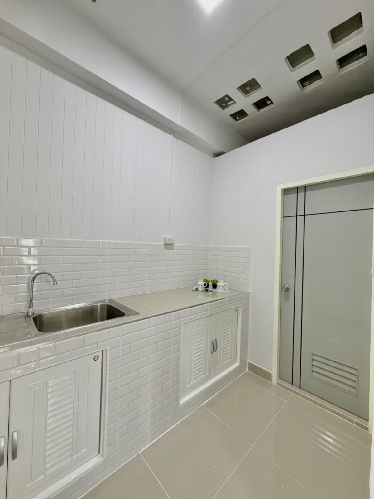 ขายทาวน์โฮมนนทบุรี บางใหญ่ บางบัวทอง : ขายทาวน์เฮ้าส์/ทาวน์โฮม  บ้านเปี่ยมสุข 2  บางแม่นาง บางใหญ่ นนทบุรี CX-150770