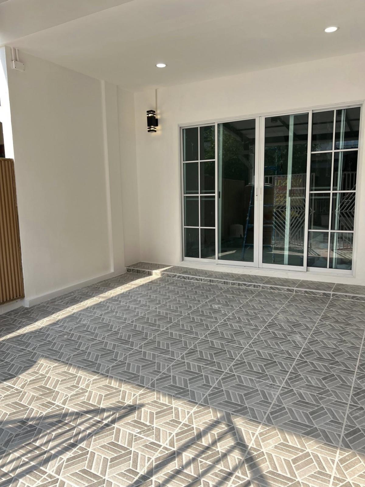 ขายทาวน์โฮมวิภาวดี ดอนเมือง หลักสี่ : ขายทาวน์เฮ้าส์/ทาวน์โฮม  บ้าน รัตนาวลัย สีกัน เขต ดอนเมือง กรุงเทพ CX-149318