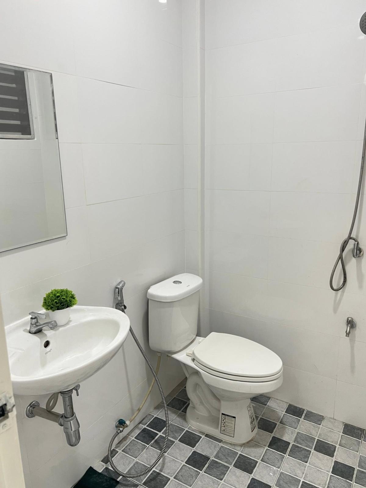 ขายทาวน์โฮมวิภาวดี ดอนเมือง หลักสี่ : ขายทาวน์เฮ้าส์/ทาวน์โฮม  บ้าน รัตนาวลัย สีกัน เขต ดอนเมือง กรุงเทพ CX-149318