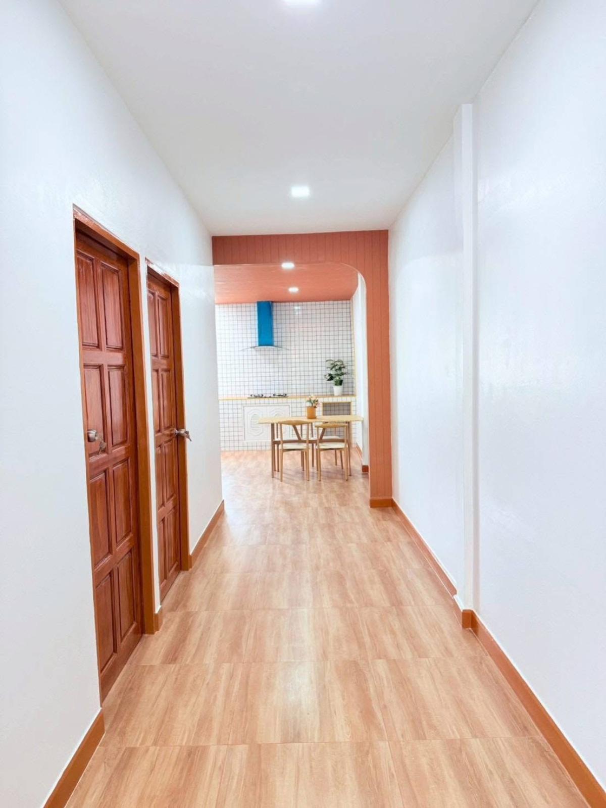 ขายทาวน์โฮมนวมินทร์ รามอินทรา : ขายทาวน์เฮ้าส์/ทาวน์โฮม  เพชรไพลิน พระยาสุเรนทร์ 35 รีโนเวทใหม่ บางชัน เขต คลองสามวา กรุงเทพ CX-150851