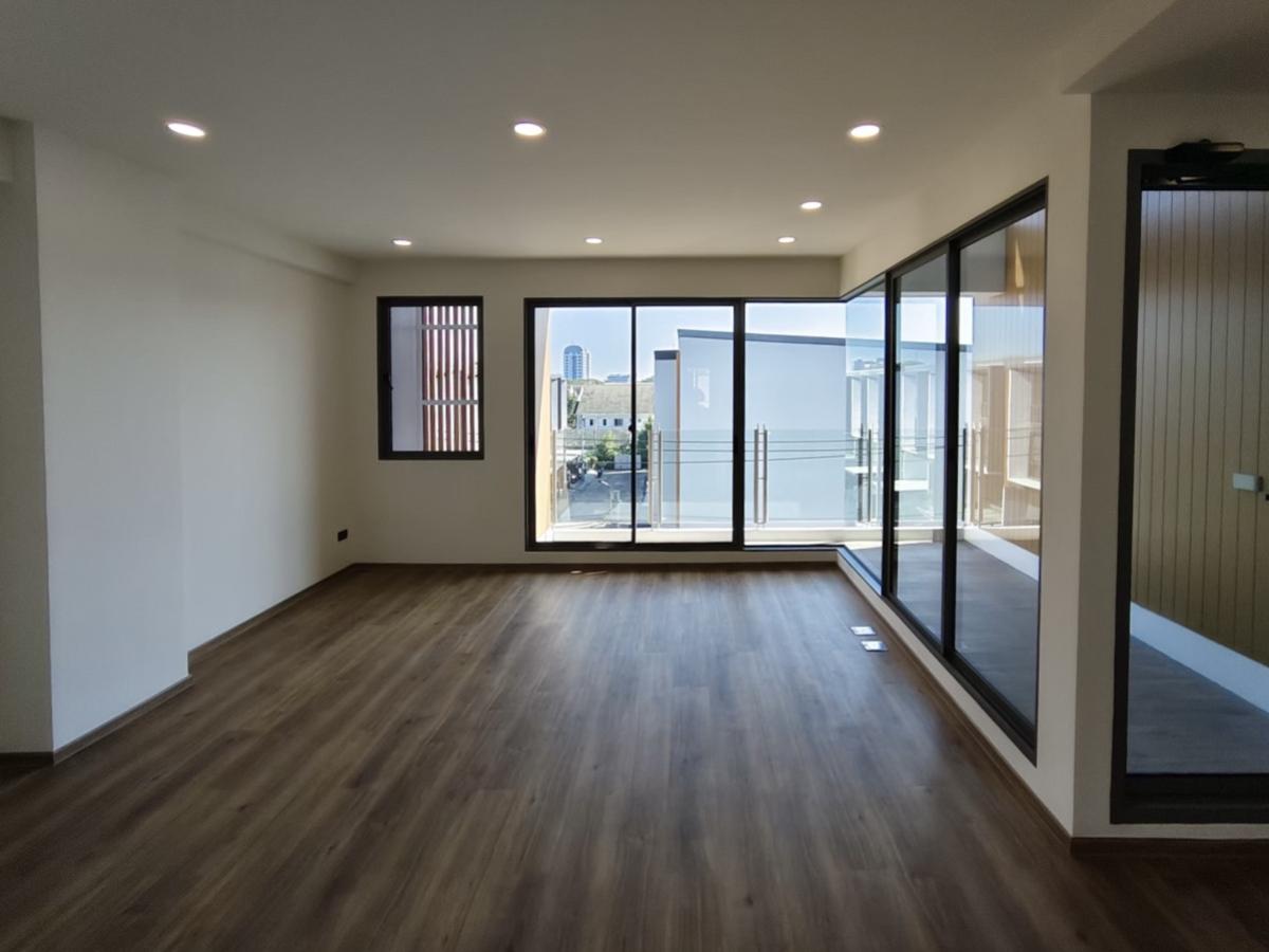 ขายทาวน์โฮมพัฒนาการ ศรีนครินทร์ : ขายทาวน์เฮ้าส์/ทาวน์โฮม  ชิเซน พัฒนาการ 32 สวนหลวง เขต สวนหลวง กรุงเทพ CX-150848