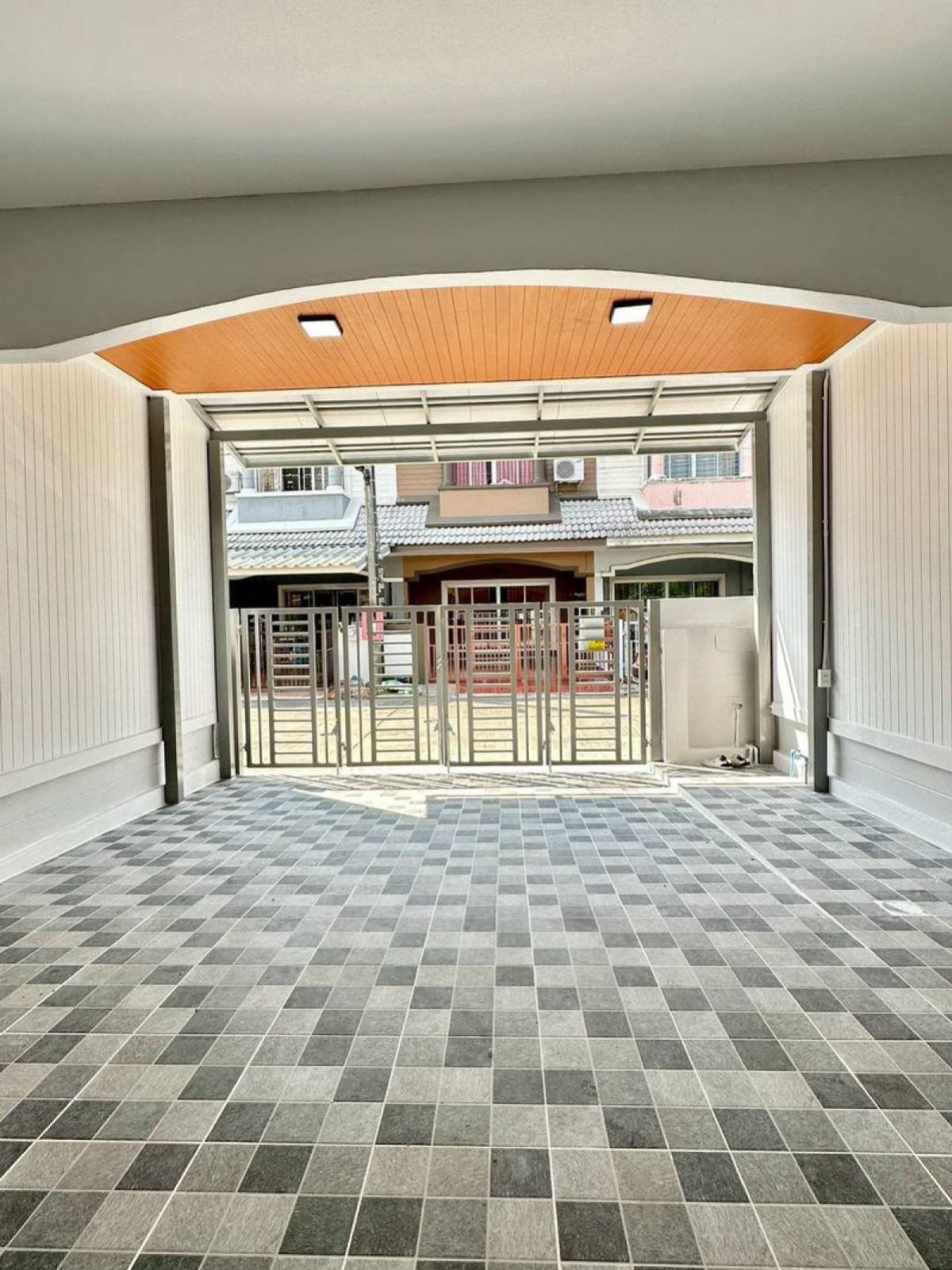 ขายทาวน์โฮมนนทบุรี บางใหญ่ บางบัวทอง : ขายทาวน์เฮ้าส์/ทาวน์โฮม  บ้านมณฑล 5 กันตนา-พระราม 5 บางม่วง บางใหญ่ นนทบุรี CX-144187