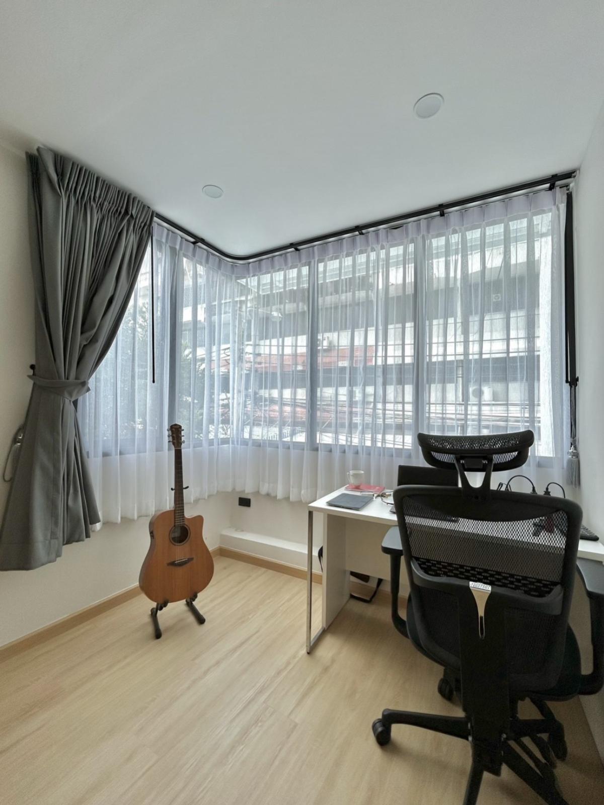 For SaleTownhomeSathorn, Narathiwat : For Sale Townhouse in prime area, Soi Sathorn 21  , Yannawa , Sa Thon , Bangkok , CX-150718