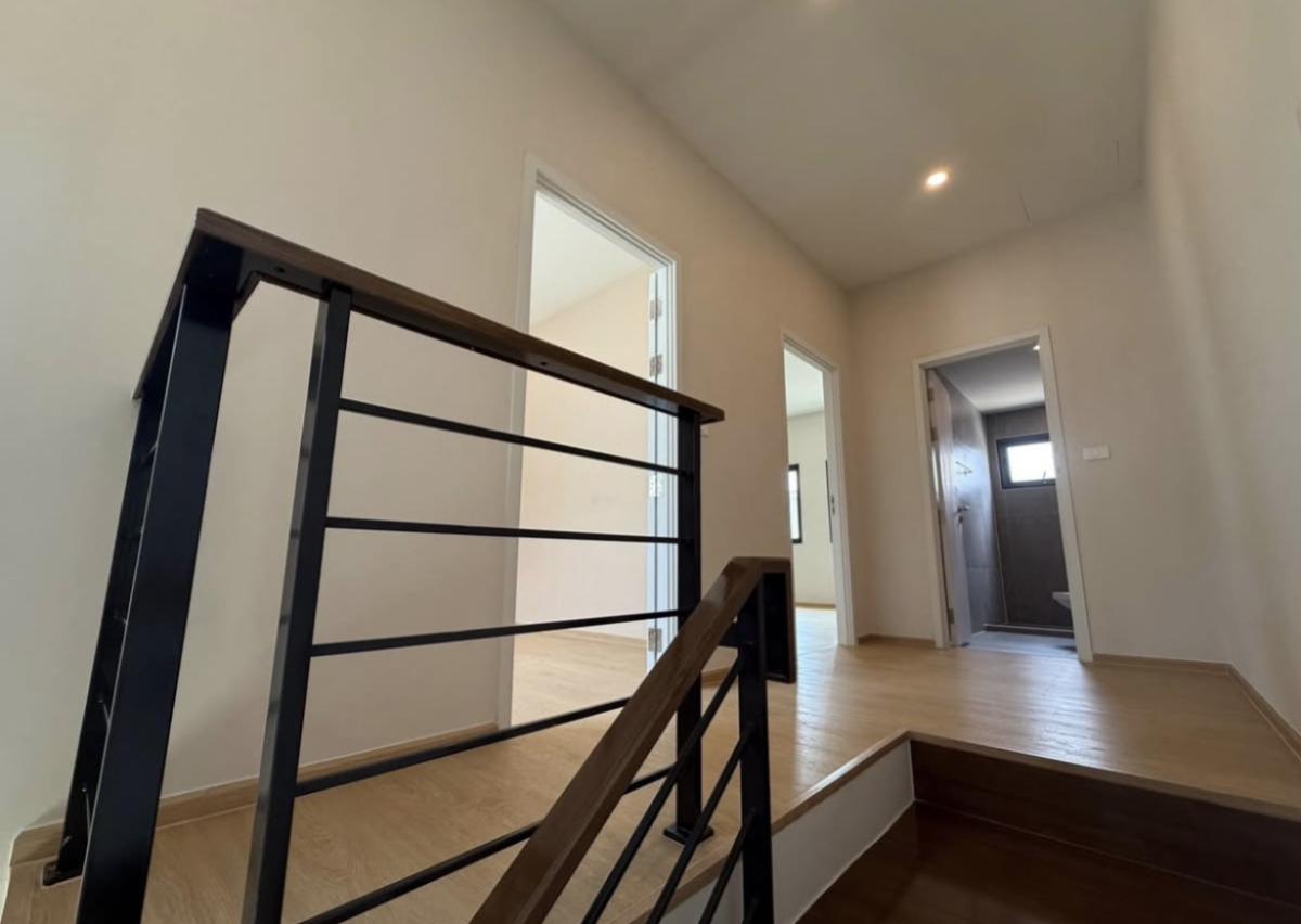 ขายทาวน์โฮมลาดกระบัง สุวรรณภูมิ : ขายทาวน์เฮ้าส์/ทาวน์โฮม  เพล็กซ์ อ่อนนุช - วงแหวน ห้องมุม รีโนเวทใหม่ ดอกไม้ เขต ประเวศ กรุงเทพ CX-150662