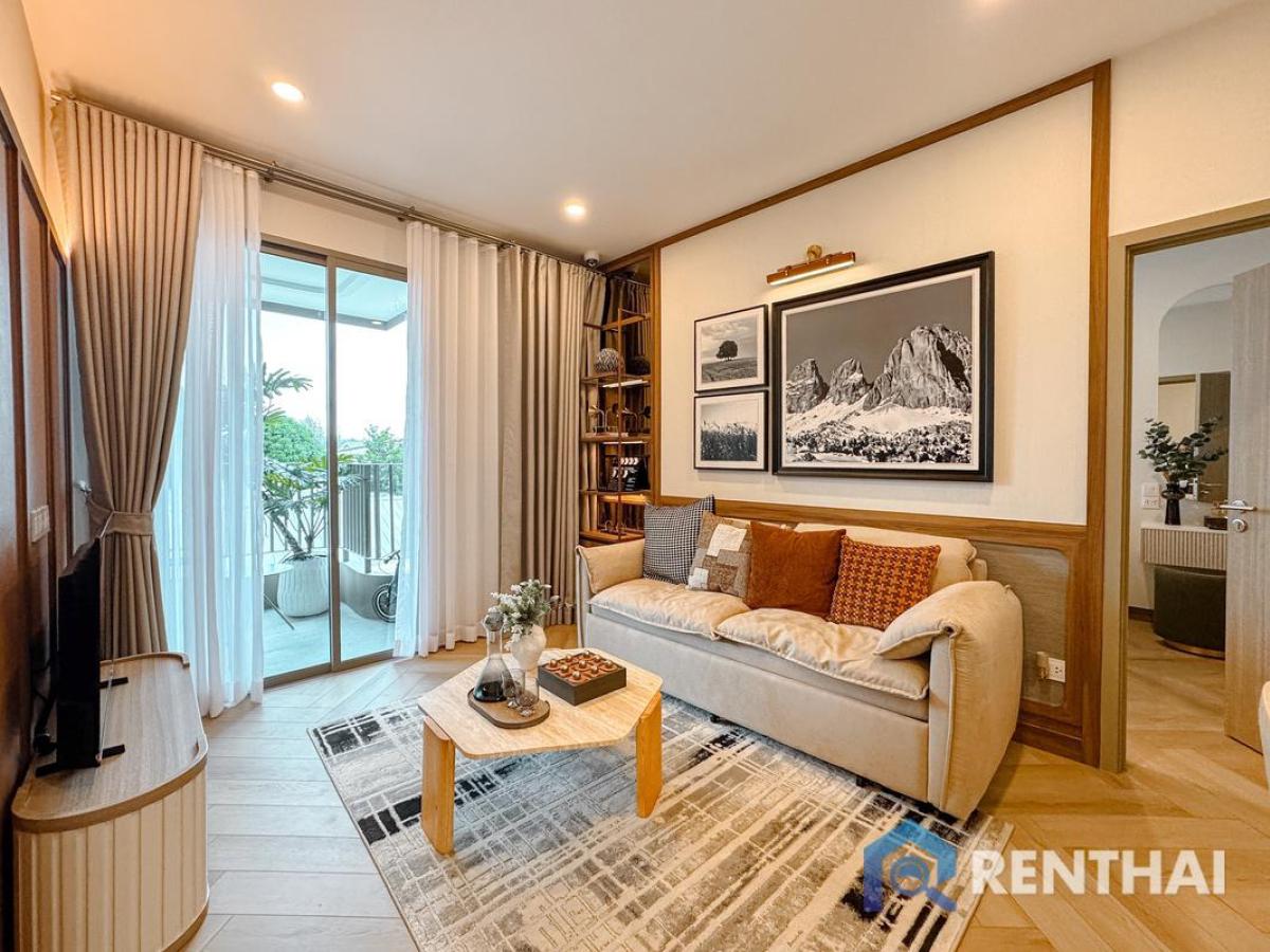 For SaleCondoPhuket : Stunning 2-bedroom beachfront condominium for sale in Phuket