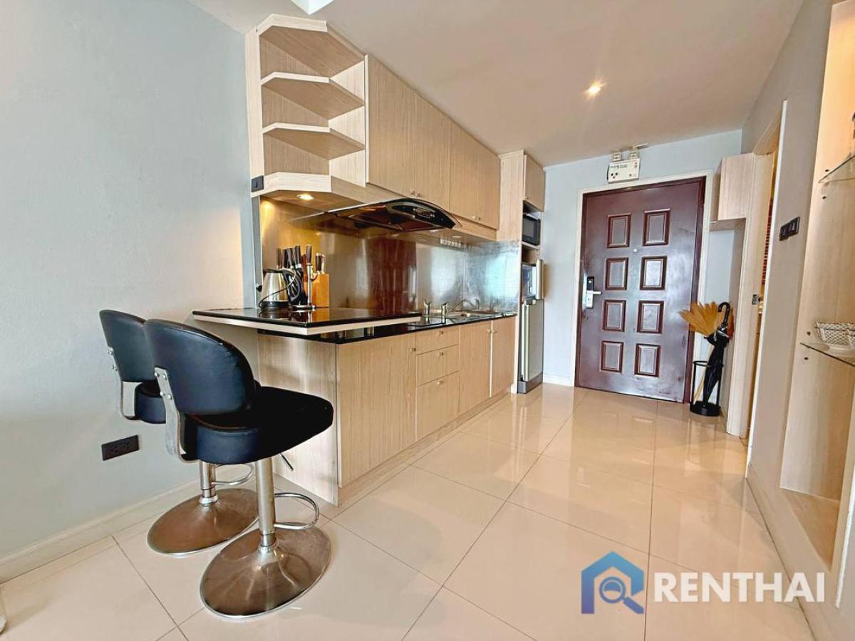 For SaleCondoPattaya, Bangsaen, Chonburi : sea view condo in a highly sought-after location