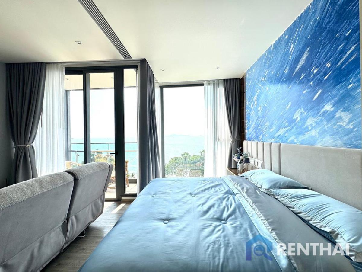 For SaleCondoPattaya, Bangsaen, Chonburi : Arom Wongamat for sale 1 bedroom 37 sqm direct sea view beachfront condo Pattaya best price