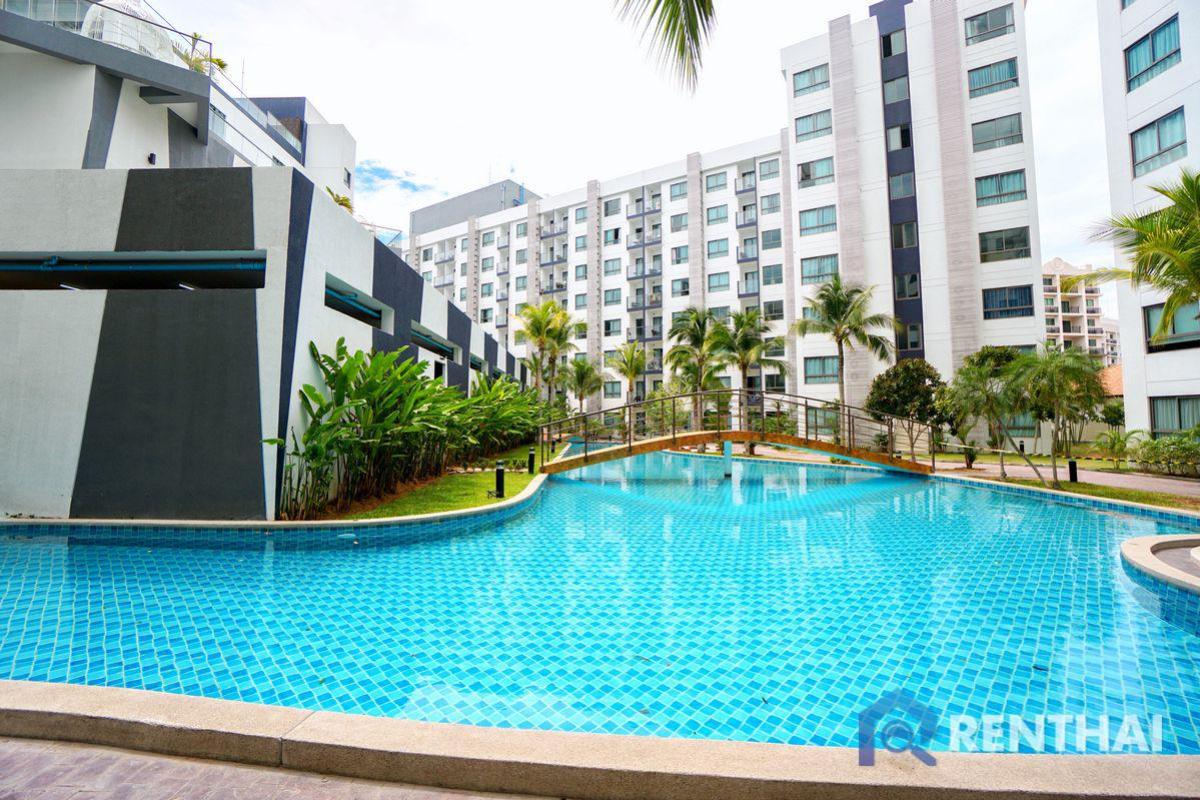 For SaleCondoPattaya, Bangsaen, Chonburi : Hot Deal! Luxury 1-Bedroom Resort-Style Condo at Arcadia Beach Resort