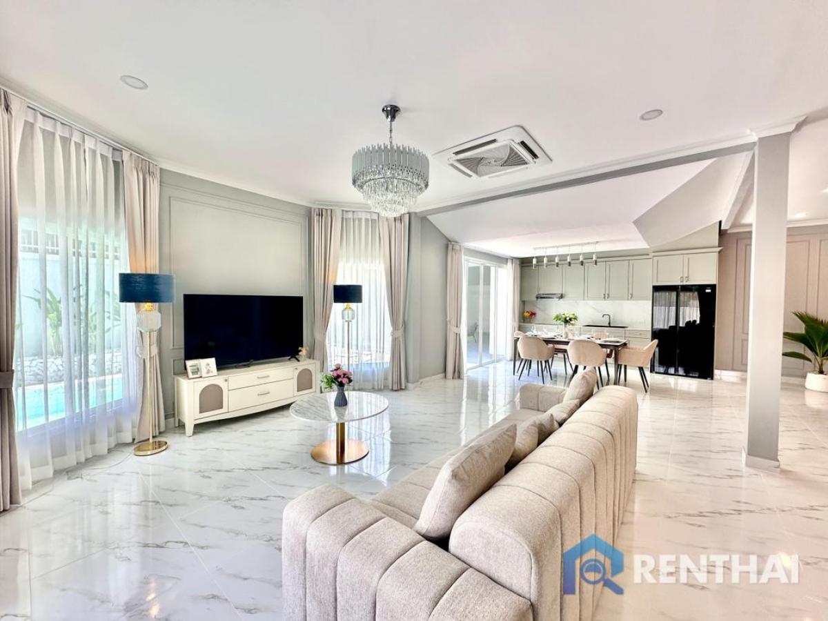 For SaleHousePattaya, Bangsaen, Chonburi : ready-to-move-in pool villa in Srisuk Village Pattaya