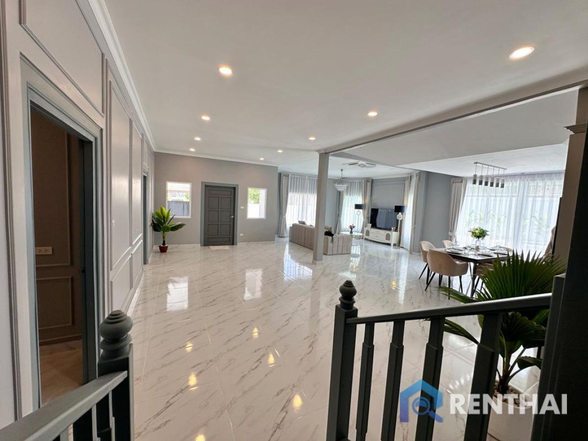 For SaleHousePattaya, Bangsaen, Chonburi : ready-to-move-in pool villa in Srisuk Village Pattaya