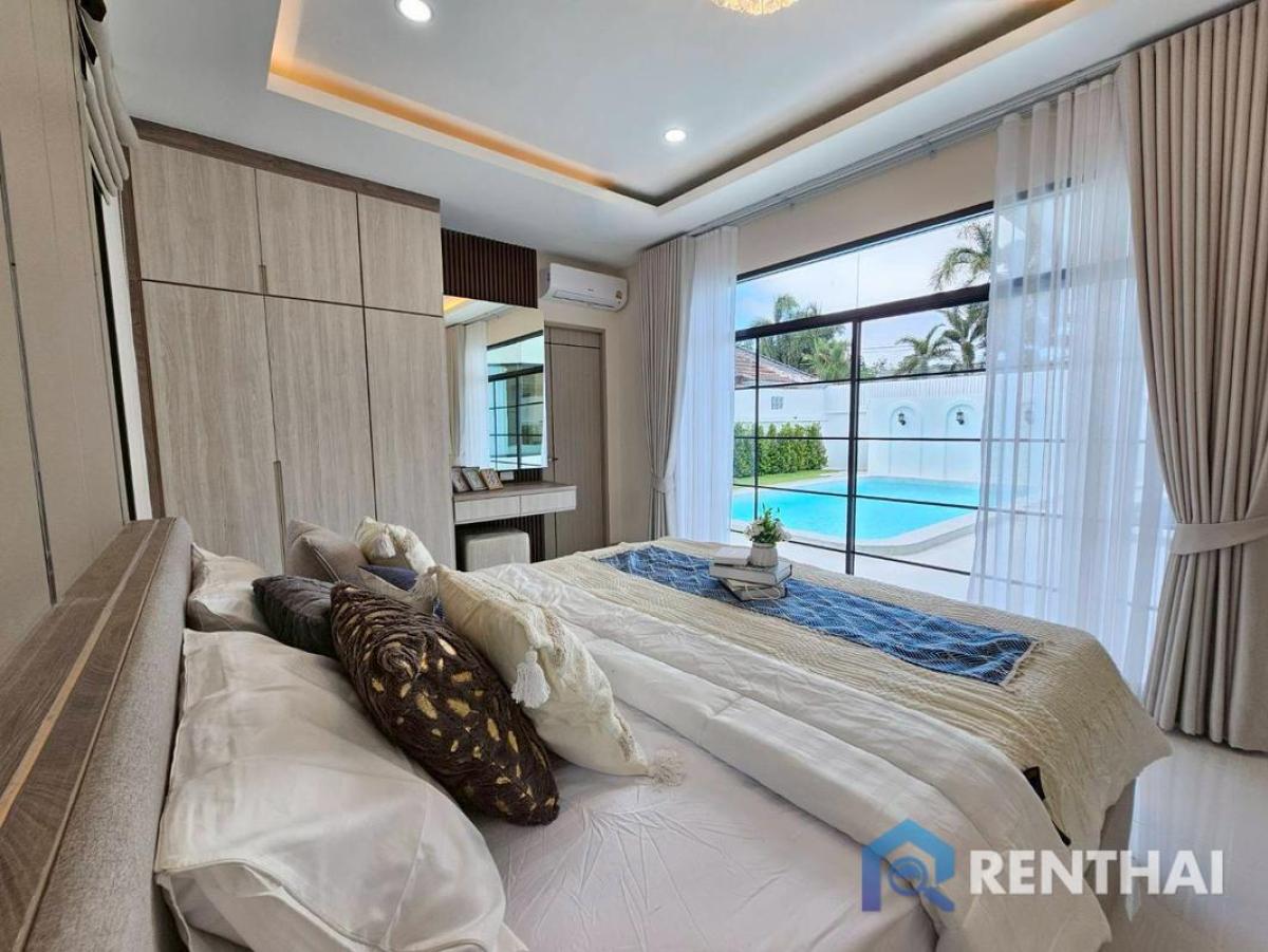 For SaleHousePattaya, Bangsaen, Chonburi : For sale house 4 bedrooms at Takhian Tia