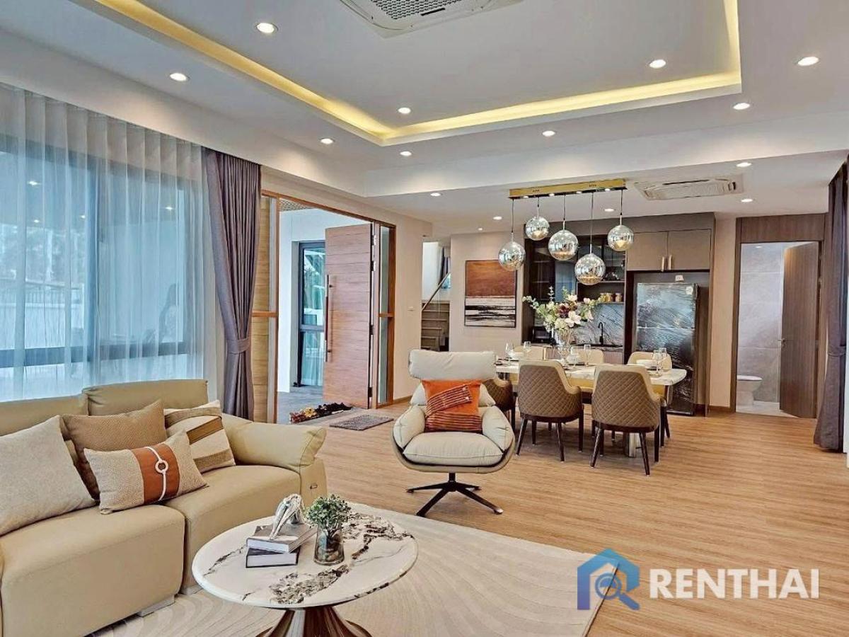 For SaleHousePattaya, Bangsaen, Chonburi : brand-new pool villas just 1.5 km from Jomtien Beach.