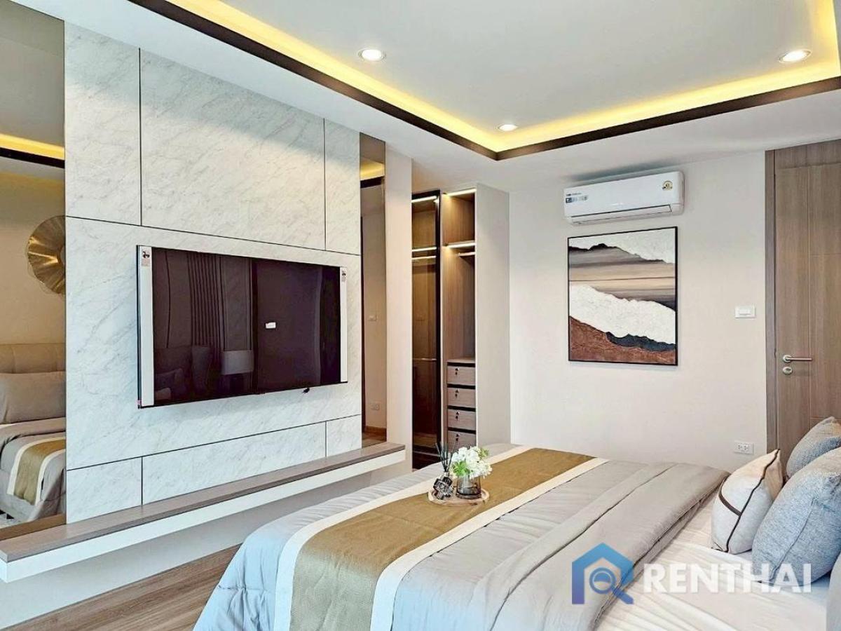 For SaleHousePattaya, Bangsaen, Chonburi : brand-new pool villas just 1.5 km from Jomtien Beach.