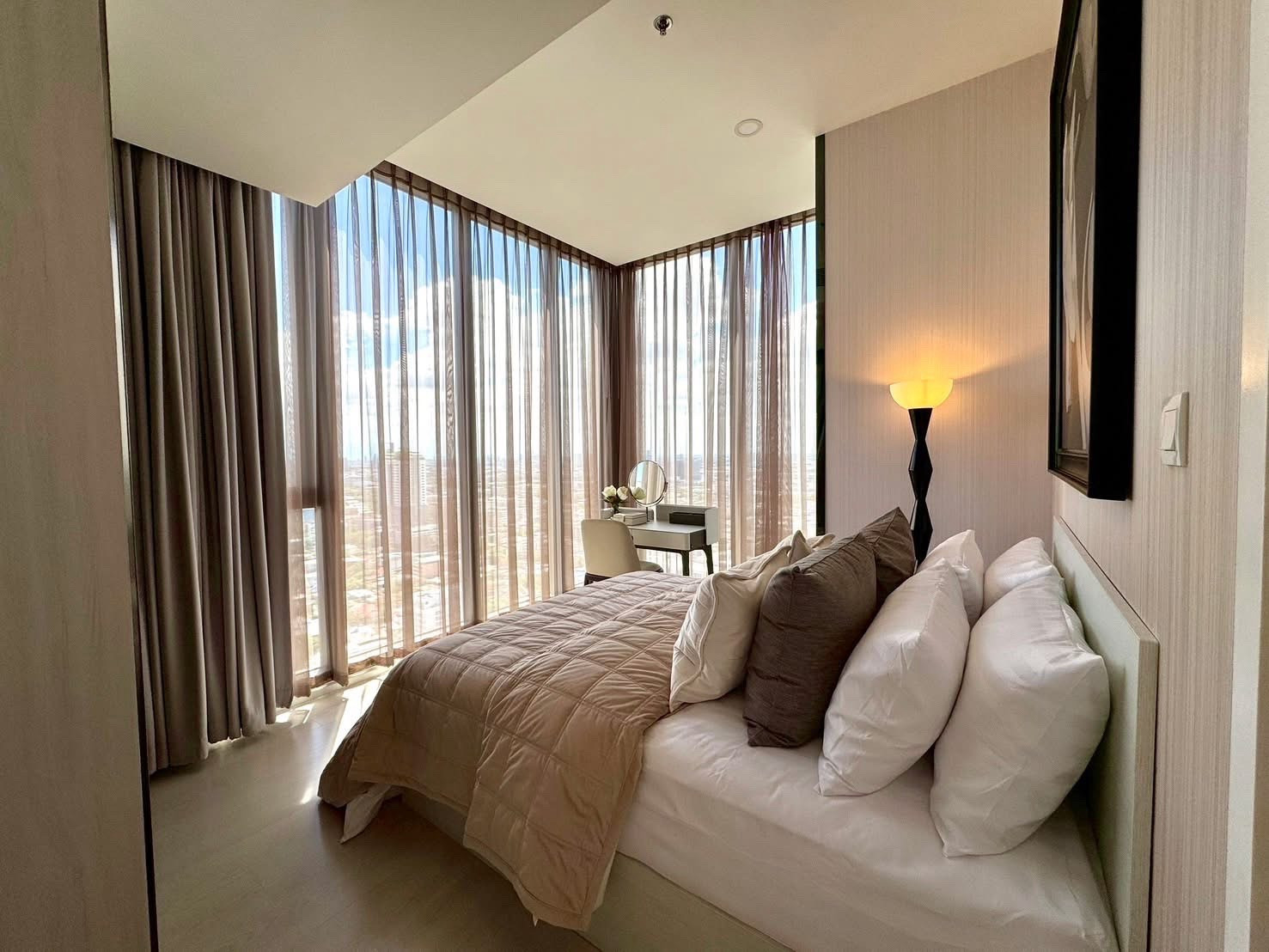ให้เช่าคอนโดเกษตรศาสตร์ รัชโยธิน : ✨ FOR RENT | Mazarine Ratchayothin Luxury Condo ใกล้ BTS รัชโยธิน ✨

คอนโด High Rise ทำเลศักยภาพ ใจกลางรัชโยธิน
ติด Major รัชโยธิน เดินทางสะดวก ใกล้ BTS และห้างสรรพสินค้าชั้นนำ