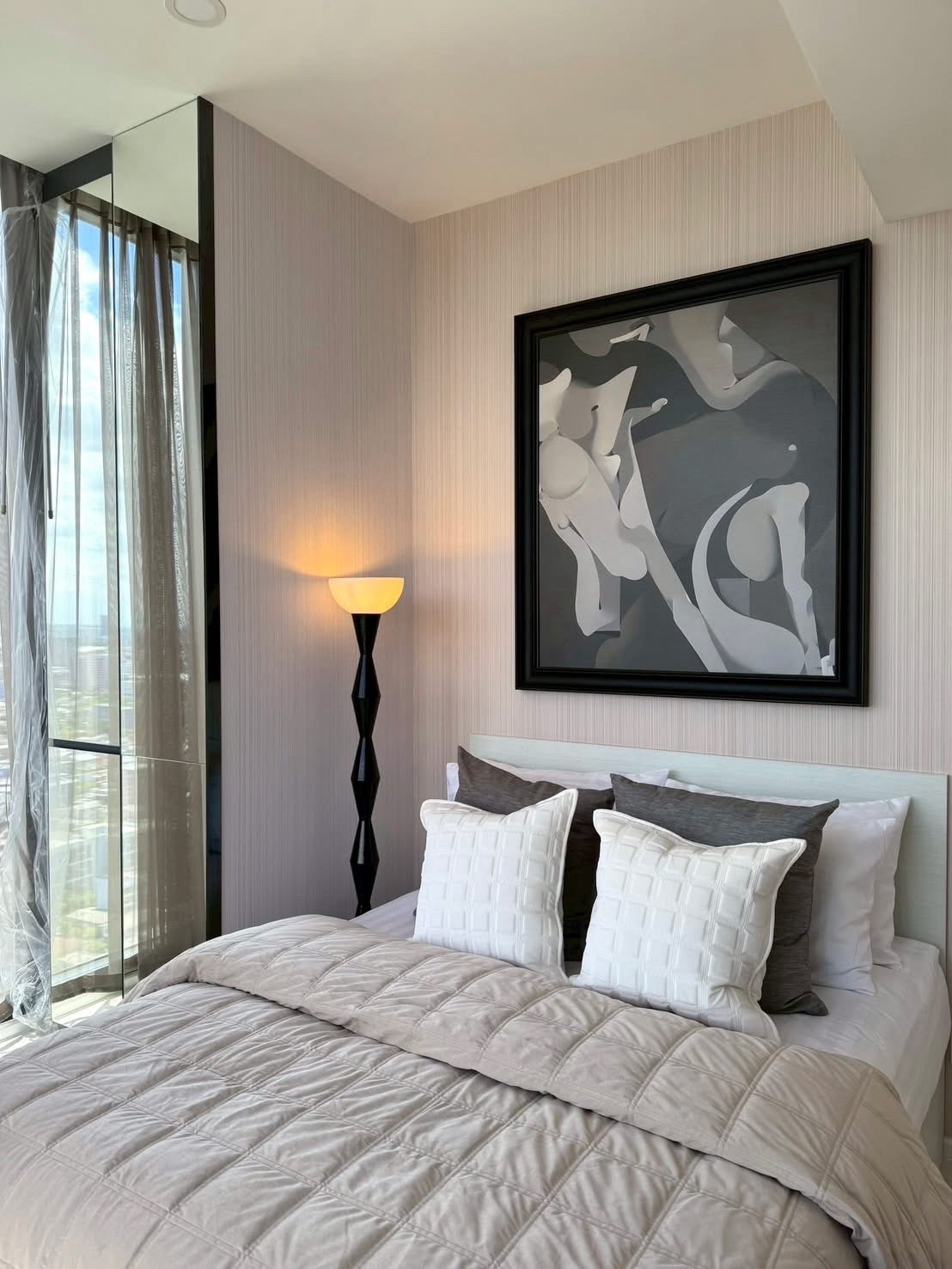 ให้เช่าคอนโดเกษตรศาสตร์ รัชโยธิน : ✨ FOR RENT | Mazarine Ratchayothin Luxury Condo ใกล้ BTS รัชโยธิน ✨

คอนโด High Rise ทำเลศักยภาพ ใจกลางรัชโยธิน
ติด Major รัชโยธิน เดินทางสะดวก ใกล้ BTS และห้างสรรพสินค้าชั้นนำ