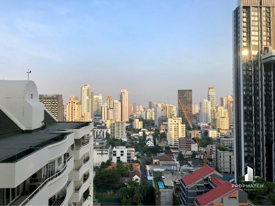 ให้เช่าคอนโดสุขุมวิท อโศก ทองหล่อ : ✨Flash Deal ✨Las Colinas ( 2Bed 3Bath 100SQM.) พร้อมอยู่ ! เพียง 52,000  บาทต่อเดือน Tel.0981315848 @propmatch