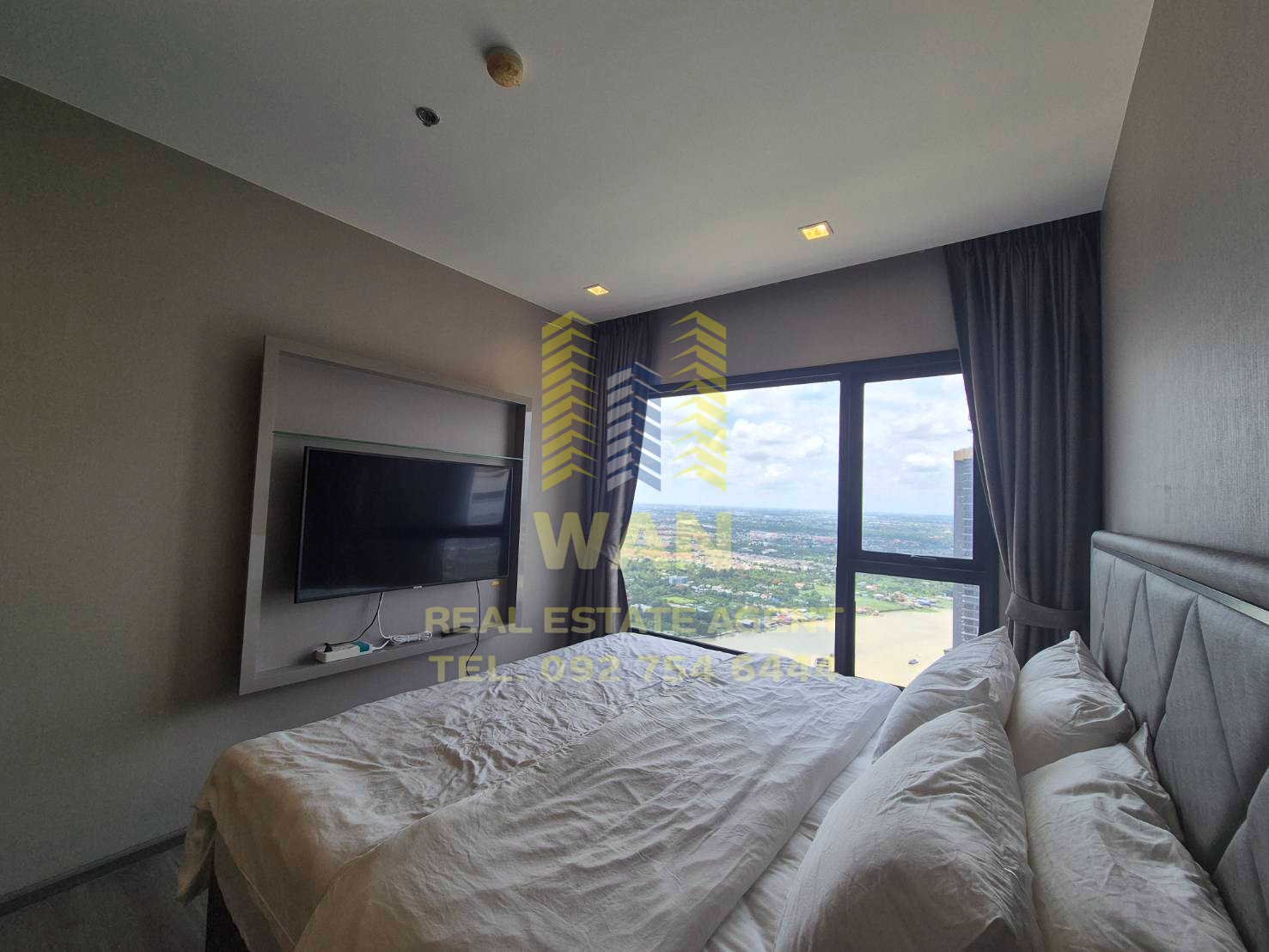 ขายคอนโดรัตนาธิเบศร์ สนามบินน้ำ พระนั่งเกล้า : ขาย The politan rive คอนโดริมแม่น้ำเจ้าพระยา ใกล้สถานีรถไฟฟ้า แบบ 2 ห้องนอน ชั้นสูง ตกแต่งสวย วิวแม่น้ำ มาแต่ตัวเข้าอยู่ได้เลย
