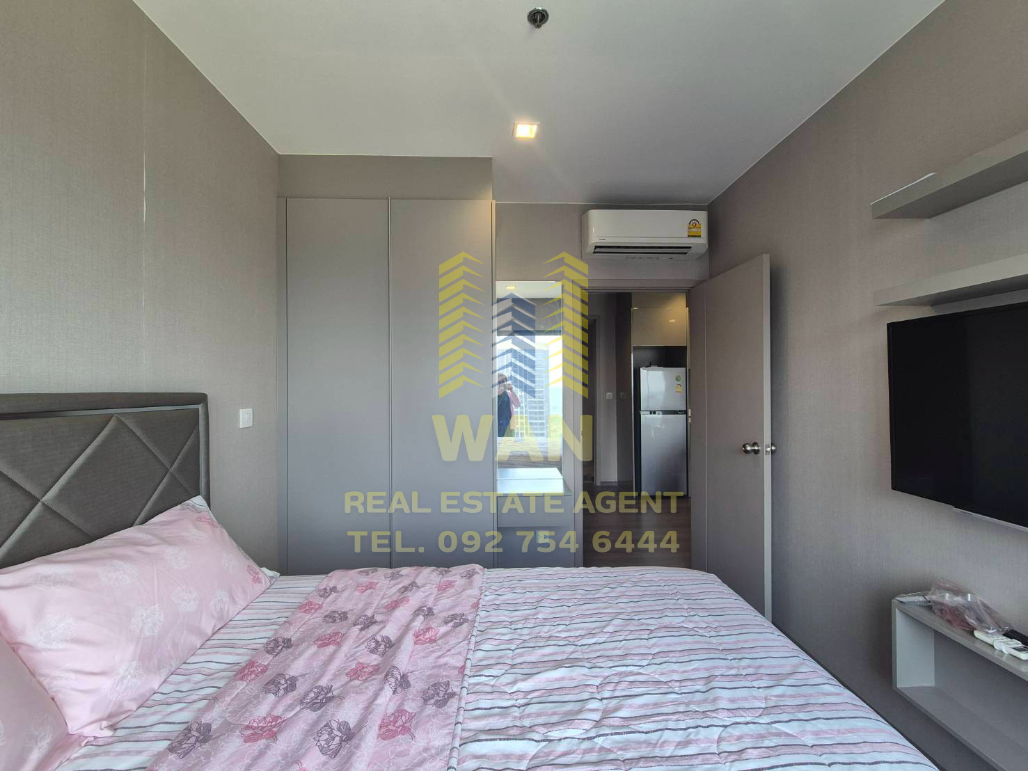 ขายคอนโดรัตนาธิเบศร์ สนามบินน้ำ พระนั่งเกล้า : ขาย The politan rive คอนโดริมแม่น้ำเจ้าพระยา ใกล้สถานีรถไฟฟ้า แบบ 2 ห้องนอน ชั้นสูง ตกแต่งสวย วิวแม่น้ำ มาแต่ตัวเข้าอยู่ได้เลย