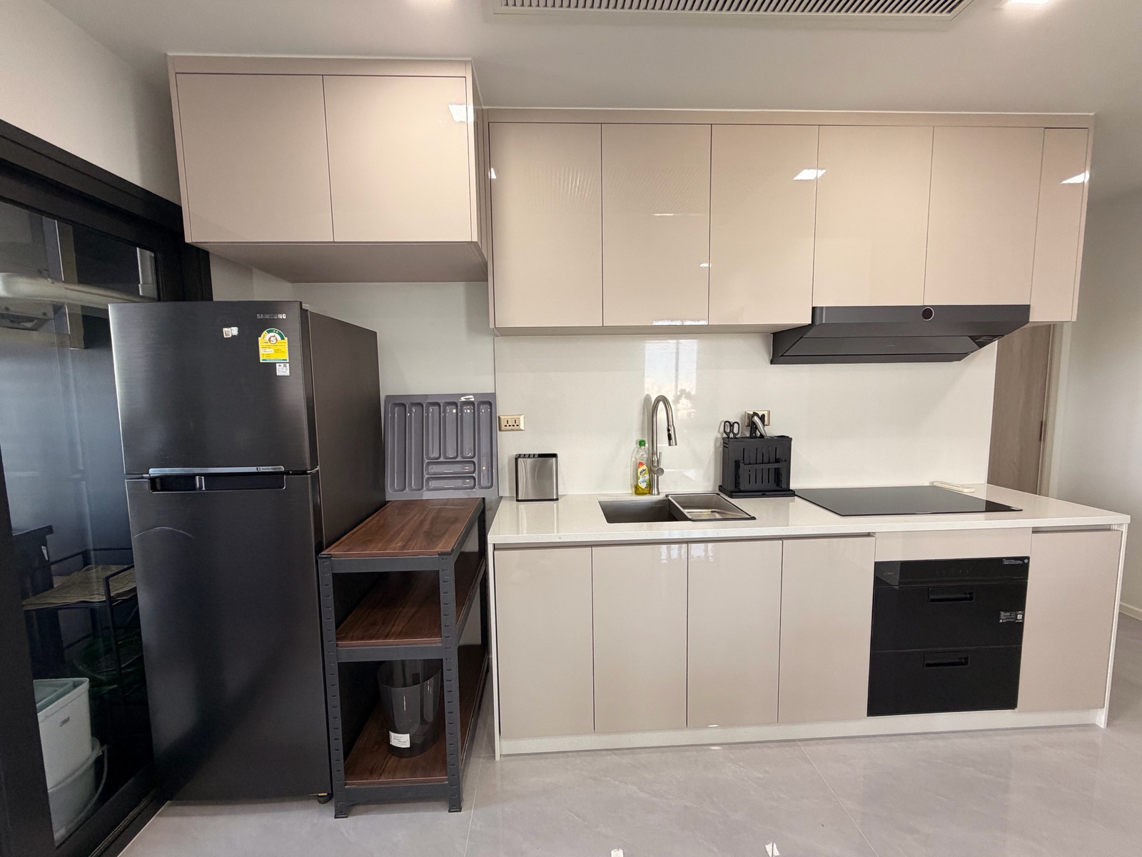 ให้เช่าคอนโดพระราม 9 เพชรบุรีตัดใหม่ RCA : 2Bedroom One9Five Asoke Rama9