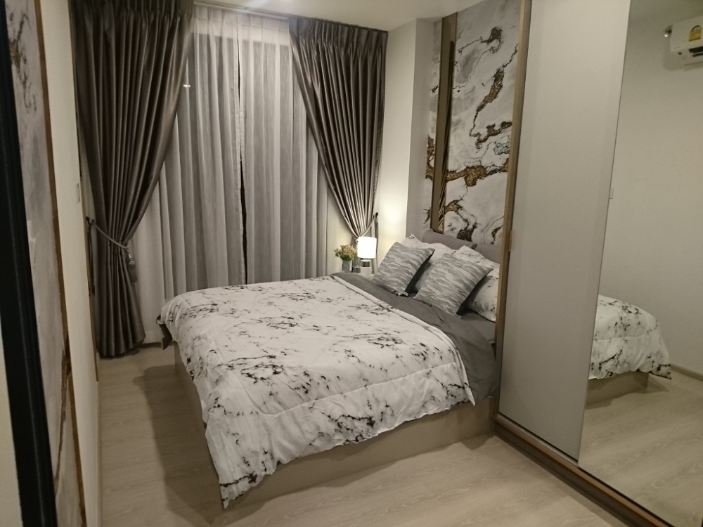 ให้เช่าคอนโดวิภาวดี ดอนเมือง หลักสี่ : (เจ้าของ)ห้องใหม่ธีมลายหินอ่อนขาว-ทองให้เช่าที่ไนท์บริดจ์ พหลโยธิน อินเตอร์เชนจ์ ขนาด 28.56 ตร.ม. ใกล้ BTS สนามบินดอนเมือง ม.ศรีปทุม ม.เกษตร