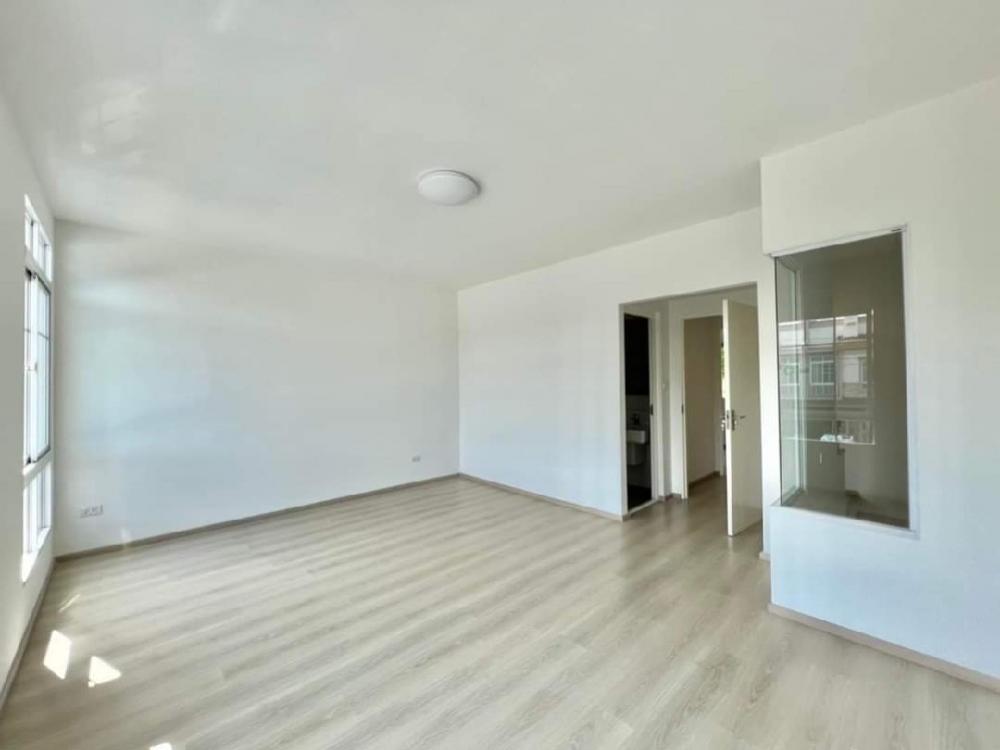 ขายทาวน์โฮมมีนบุรี-ร่มเกล้า : 🍒ขาย ตกแต่งใหม่หมด ทาวน์ โฮม อิน ดี้ ศรีนครินทร์ ร่มเกล้า  ใกล้แอร์พอร์ตลิงค์ ลาดกระบัง เหมือนมือ 1