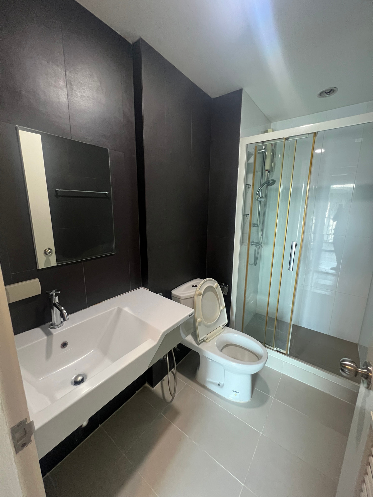 ให้เช่าคอนโดนวมินทร์ รามอินทรา : (ว่าง1เมษา) ให้เช่าคอนโด Parc Exo เกษตร-นวมินทร์ ตึก E มีเครื่องซักผ้า