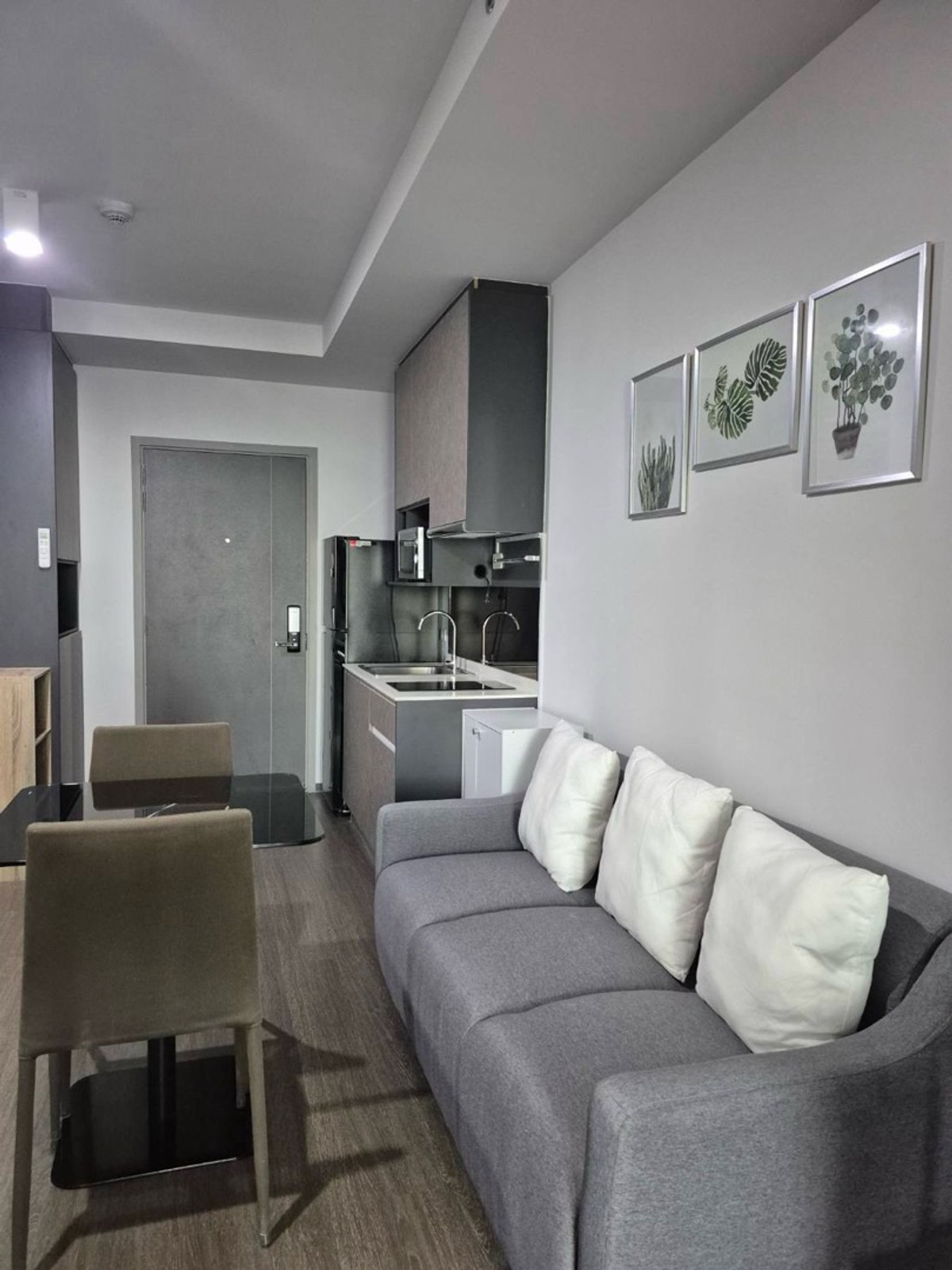ให้เช่าคอนโดสะพานควาย จตุจักร : For rent 2 BED 1BATH 46  SQM ชั้นสูง วิวสวย HIGH Floor 