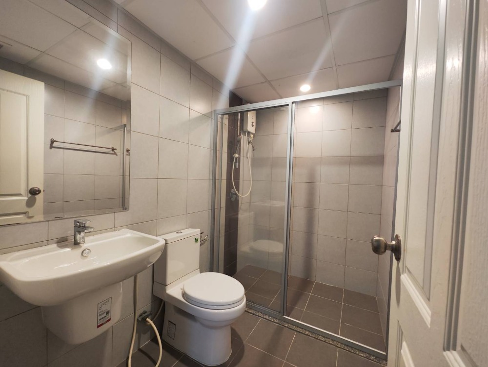 ให้เช่าคอนโดบางนา แบริ่ง ลาซาล : ให้เช่าคอนโด 2 ห้องนอน ศุภลัยซิตี้รีสอร์ท แบริ่งสเตชั่น เดินไปบีทีเอสได้ (RT-01)