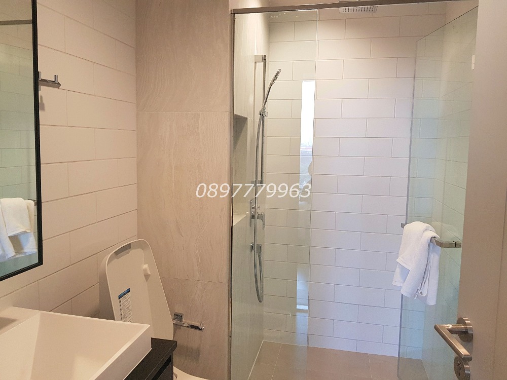 For RentCondoSapankwai,Jatujak : The Line Jatujak, 2 bedrooms, 2 bathrooms, corner unit, real view, pool view, fully furnished 62.5 sqm.