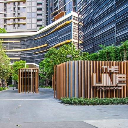 For RentCondoSapankwai,Jatujak : The Line Jatujak, 2 bedrooms, 2 bathrooms, corner unit, real view, pool view, fully furnished 62.5 sqm.