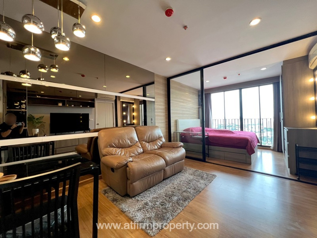 For RentCondoBang Sue, Wong Sawang, Tao Pun : 💥💥Condo for rent, The Tree Interchange 1Bed, area 36 sq m, Building A, 30th floor, beautiful room, ready to move in!! Inquire LINE: @atfirm💥💥