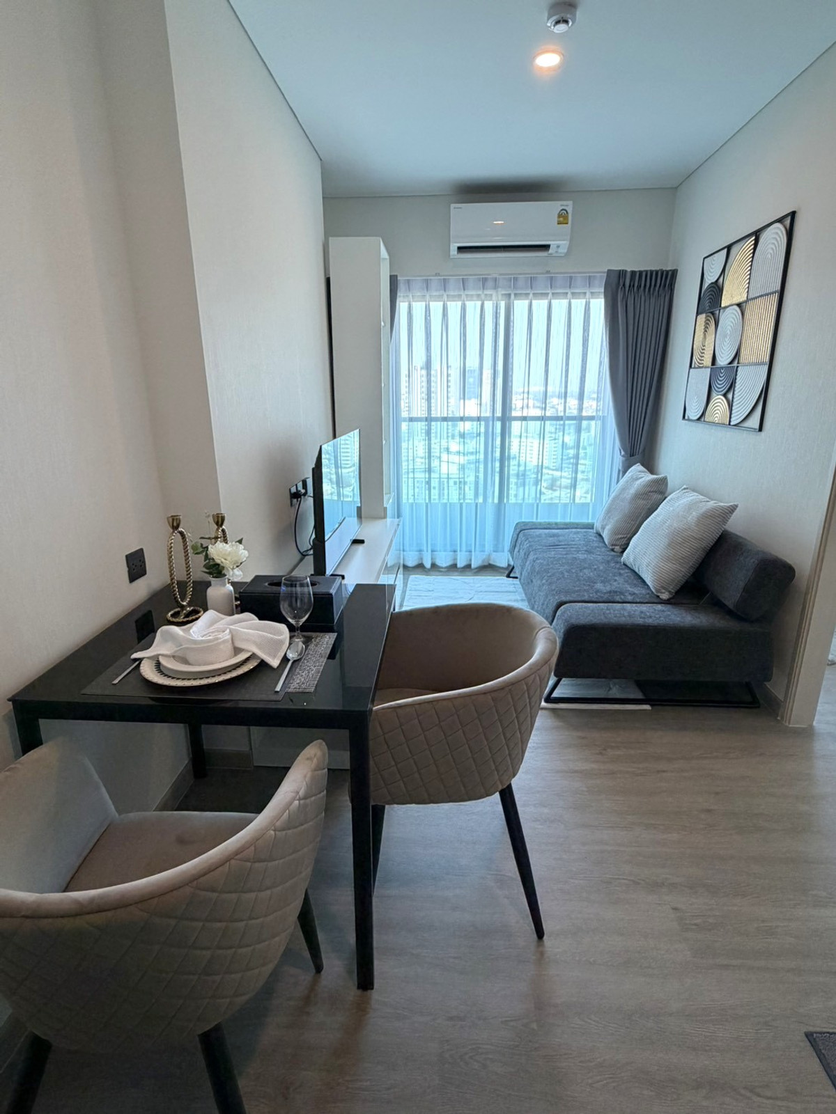 For SaleCondoKasetsart, Ratchayothin : For sale: Lumpini Park Phahon 32 Condo, Lumpini Park Phahon 32, Condo near BTS Ratchayothin, size 26 sq m., special price, book today for free! Air conditioner, water heater, free! Transfer fee, convenient transportation, Kasetsart University, Sripathum U