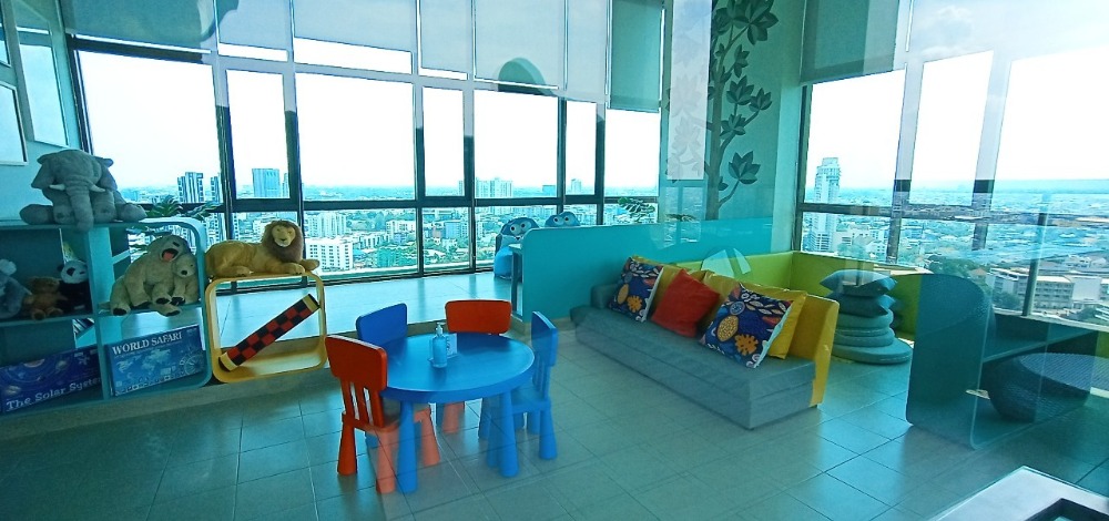 For SaleCondoKasetsart, Ratchayothin : For sale: Lumpini Park Phahon 32 Condo, Lumpini Park Phahon 32, Condo near BTS Ratchayothin, size 26 sq m., special price, book today for free! Air conditioner, water heater, free! Transfer fee, convenient transportation, Kasetsart University, Sripathum U