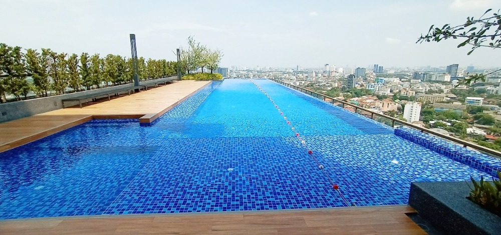 For SaleCondoKasetsart, Ratchayothin : For sale: Lumpini Park Phahon 32 Condo, Lumpini Park Phahon 32, Condo near BTS Ratchayothin, size 26 sq m., special price, book today for free! Air conditioner, water heater, free! Transfer fee, convenient transportation, Kasetsart University, Sripathum U