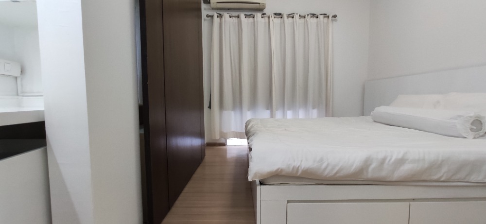 ให้เช่าคอนโดพระราม 9 เพชรบุรีตัดใหม่ RCA : 🔥ให้เช่าด่วน🔥เอ สเปซ อโศก - รัชดา  วิวสระว่ายน้ำ  พร้อมเข้าอยู่