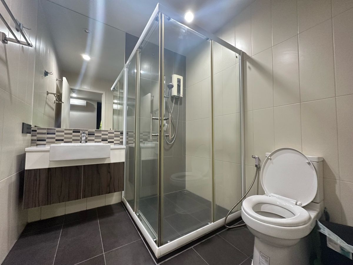 ขายคอนโดอารีย์ อนุสาวรีย์ : เซ็นทริคอารีย์สเตชั่น ห้องใหญ่ ใหม่กริ๊บ‼️‼️‼️  ปรับราคาดีสุด คุ้มค่า ห้องสวยมากๆๆ