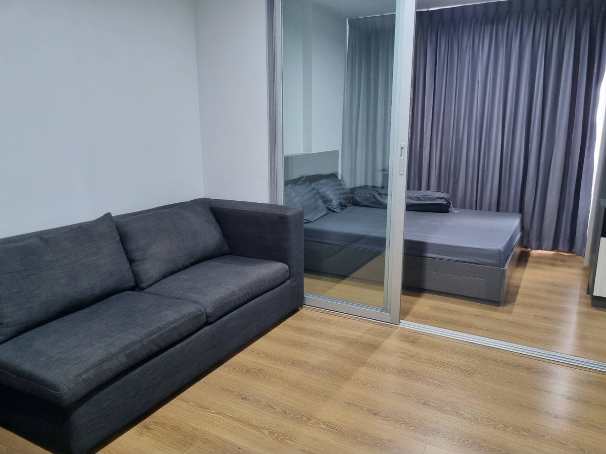 For RentCondoChaengwatana, Muangthong : Hallmark Chaengwattana for rent 7,500/month 🔥 Building A, 5th floor, room width 30 sq m. 🔥 Near Panyapiwat Institute, Central Chaengwattana Department Store