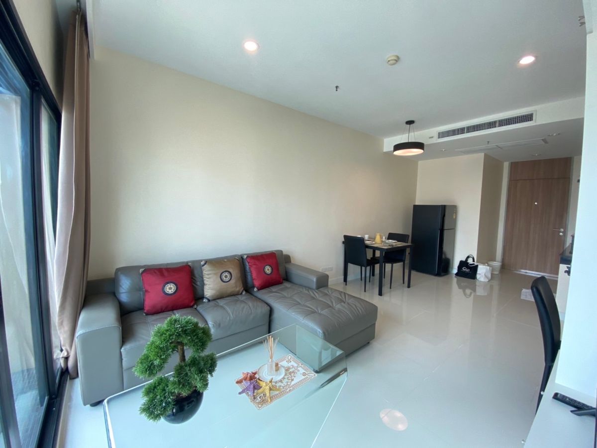 For RentCondoRatchathewi,Phayathai : +++ Urgent rent +++ Very good price, Noble Revent Phayathai, 2 bedrooms, 54.64 sq m, decorated very nicely, ready to move in !!