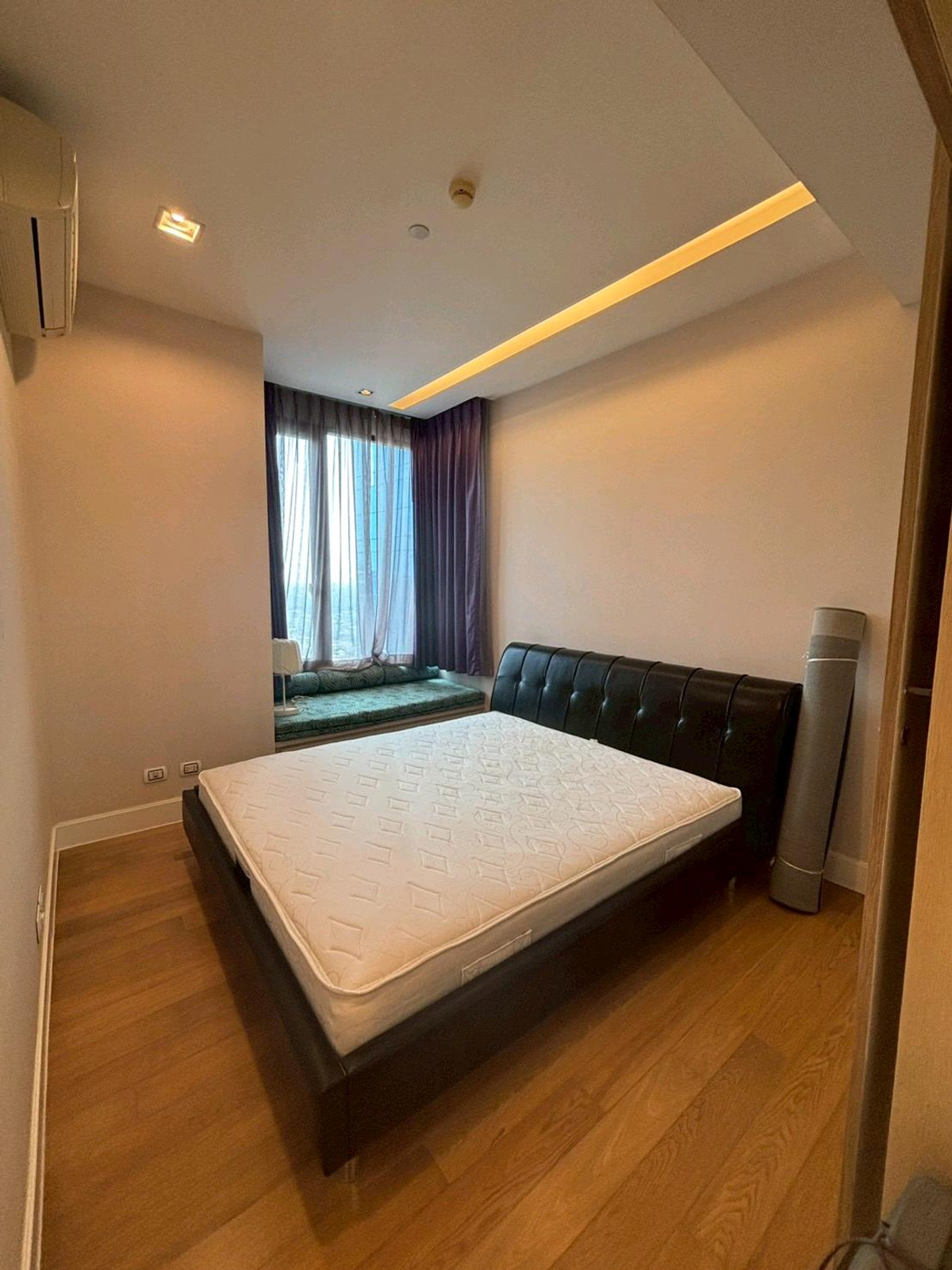 For RentCondoLadprao, Central Ladprao : Condo for rent Equinox PHALL-VIBHA, size 63 sq. M. 2, 2 bathrooms, high-class gardens, price 25,000/month. Contact: 095-9571441 ID Line: nada_sara