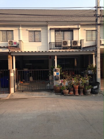 For SaleTownhomePathum Thani,Rangsit, Thammasat : Sale with tenants Townhouse Baan Pruksa 67 Klong 2, size 18.5 sq m, 3 bedrooms, 2 bathrooms