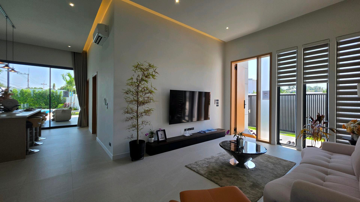 ขายบ้านชะอำ เพชรบุรี : ขายบ้านสวยสไตล์ฝรั่ง ใกล้ทะเลเขาเต่า