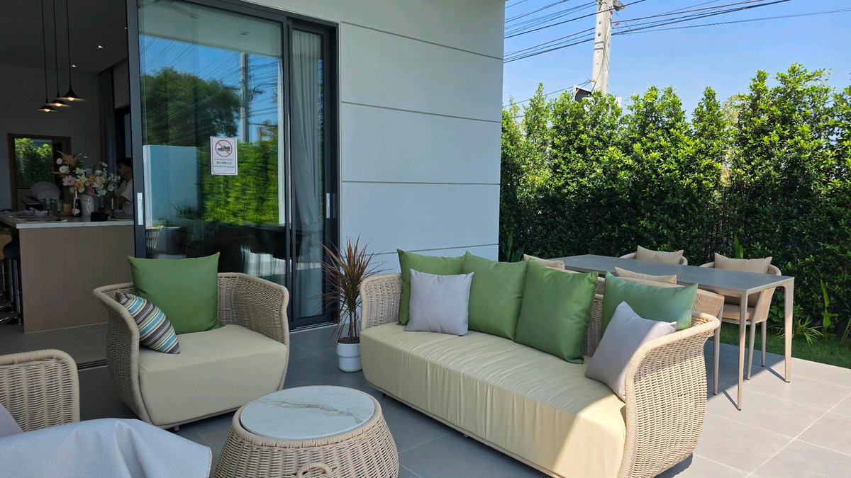 ขายบ้านชะอำ เพชรบุรี : ขายบ้านสวยสไตล์ฝรั่ง ใกล้ทะเลเขาเต่า