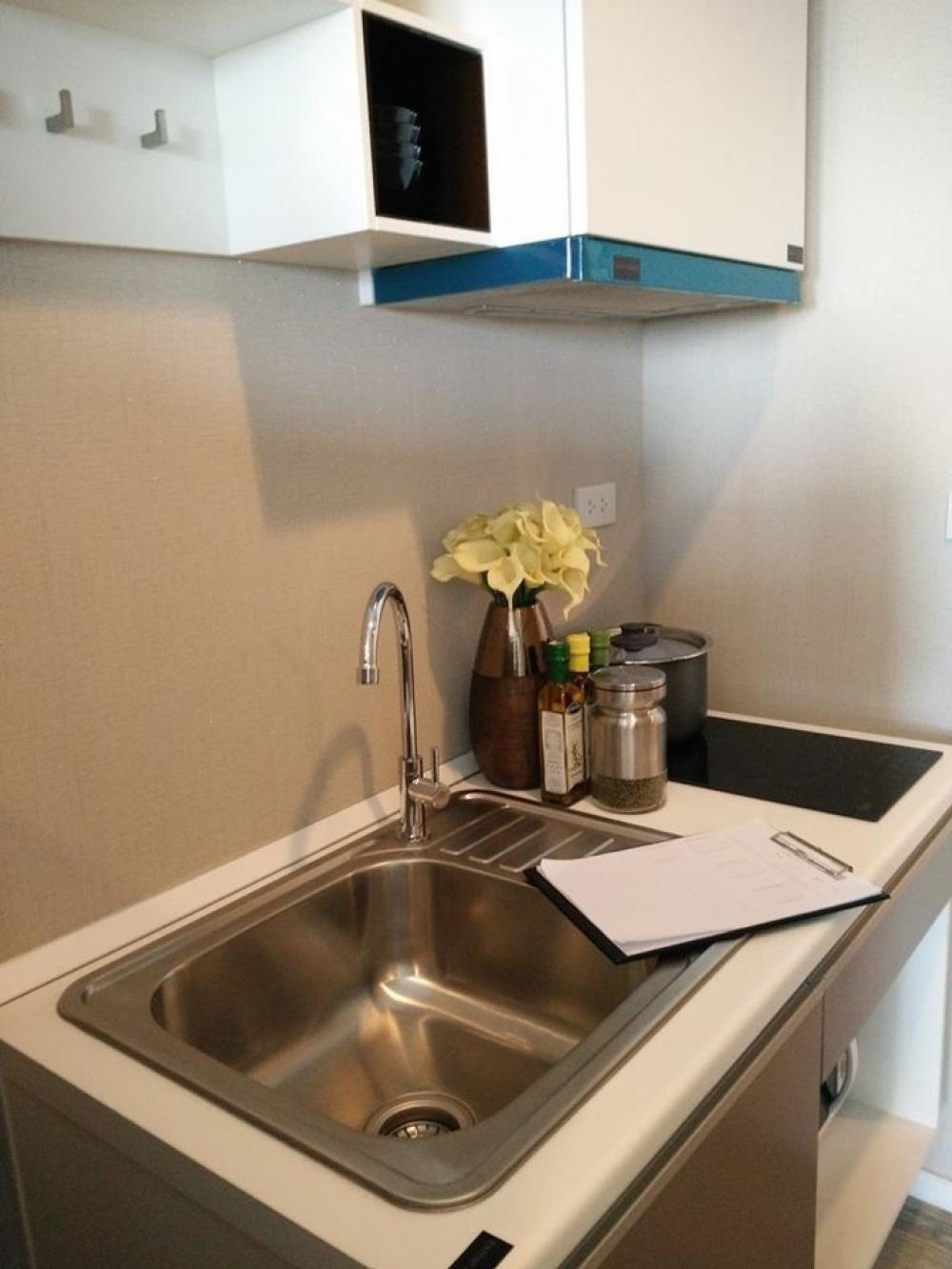 For RentCondoSamut Prakan,Samrong : Condo for rent Knightsbridge Sky River Ocean - close to BTS Paknam