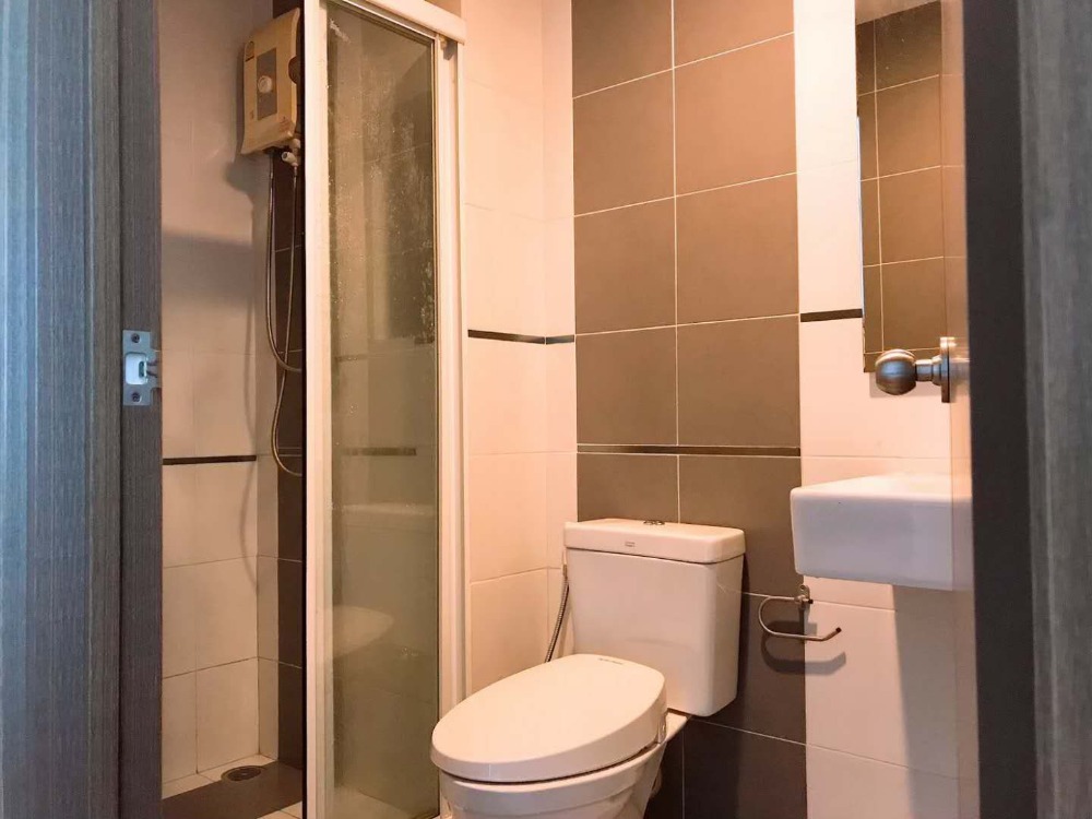 For RentCondoOnnut, Udomsuk : The Base Sukhumvit 77 for rent