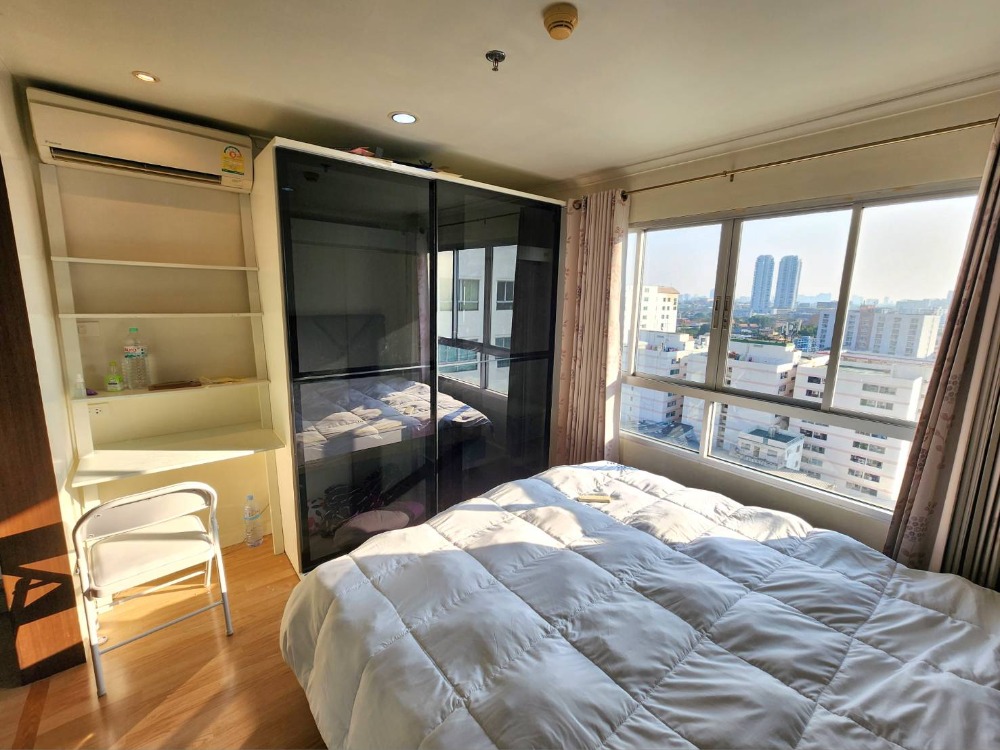 ขายคอนโดพระราม 8 สามเสน ราชวัตร : SNS002 **ลดราคาเหลือ 1.7 ล้าน ขายพร้อมอยู่**ขายถูก ลุมพินี เพลส พระราม 8 ชั้น12A(สูงที่สุดในอาคาร) ห้องบิวด์อินมีที่เก็บของเยอะ 35 ตารางเมตร ++ซื้ออยู่เองก็ได้ ซื้อลงทุนก็คุ้มมีผู้เช่าตลอด++