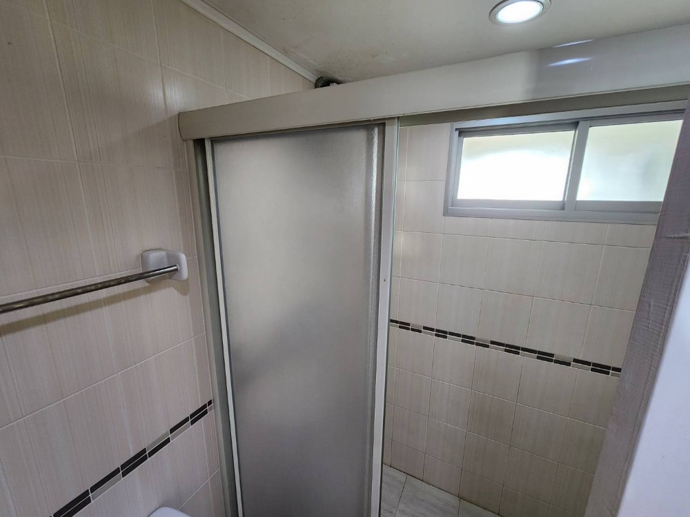 ขายคอนโดพระราม 8 สามเสน ราชวัตร : SNS002 **ลดราคาเหลือ 1.7 ล้าน ขายพร้อมอยู่**ขายถูก ลุมพินี เพลส พระราม 8 ชั้น12A(สูงที่สุดในอาคาร) ห้องบิวด์อินมีที่เก็บของเยอะ 35 ตารางเมตร ++ซื้ออยู่เองก็ได้ ซื้อลงทุนก็คุ้มมีผู้เช่าตลอด++