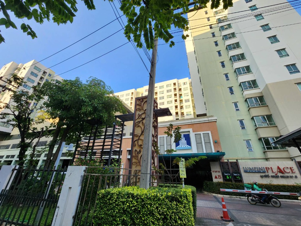 ขายคอนโดพระราม 8 สามเสน ราชวัตร : SNS002 **ลดราคาเหลือ 1.7 ล้าน ขายพร้อมอยู่**ขายถูก ลุมพินี เพลส พระราม 8 ชั้น12A(สูงที่สุดในอาคาร) ห้องบิวด์อินมีที่เก็บของเยอะ 35 ตารางเมตร ++ซื้ออยู่เองก็ได้ ซื้อลงทุนก็คุ้มมีผู้เช่าตลอด++