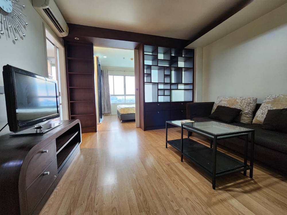 ขายคอนโดพระราม 8 สามเสน ราชวัตร : SNS002 **ลดราคาเหลือ 1.7 ล้าน ขายพร้อมอยู่**ขายถูก ลุมพินี เพลส พระราม 8 ชั้น12A(สูงที่สุดในอาคาร) ห้องบิวด์อินมีที่เก็บของเยอะ 35 ตารางเมตร ++ซื้ออยู่เองก็ได้ ซื้อลงทุนก็คุ้มมีผู้เช่าตลอด++