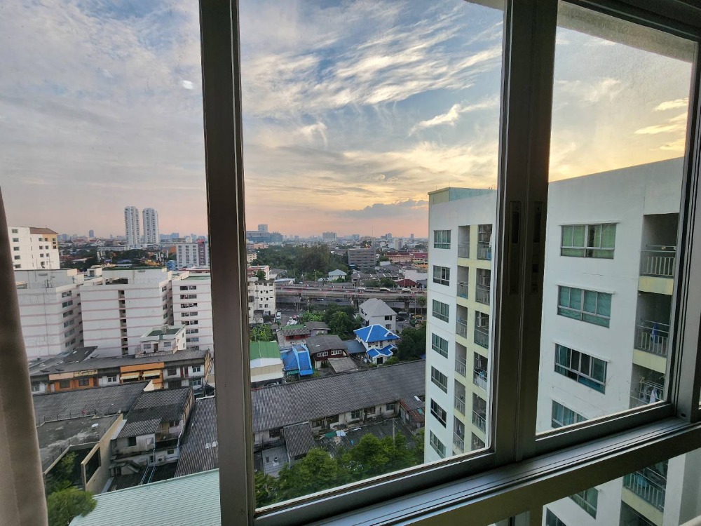 ขายคอนโดพระราม 8 สามเสน ราชวัตร : SNS002 **ลดราคาเหลือ 1.7 ล้าน ขายพร้อมอยู่**ขายถูก ลุมพินี เพลส พระราม 8 ชั้น12A(สูงที่สุดในอาคาร) ห้องบิวด์อินมีที่เก็บของเยอะ 35 ตารางเมตร ++ซื้ออยู่เองก็ได้ ซื้อลงทุนก็คุ้มมีผู้เช่าตลอด++