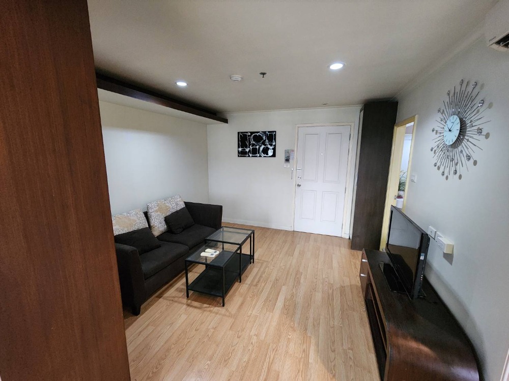 ขายคอนโดพระราม 8 สามเสน ราชวัตร : SNS002 **ลดราคาเหลือ 1.7 ล้าน ขายพร้อมอยู่**ขายถูก ลุมพินี เพลส พระราม 8 ชั้น12A(สูงที่สุดในอาคาร) ห้องบิวด์อินมีที่เก็บของเยอะ 35 ตารางเมตร ++ซื้ออยู่เองก็ได้ ซื้อลงทุนก็คุ้มมีผู้เช่าตลอด++